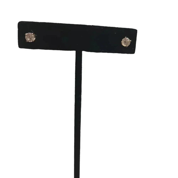 Diamond earrings - Picture 2 of 2